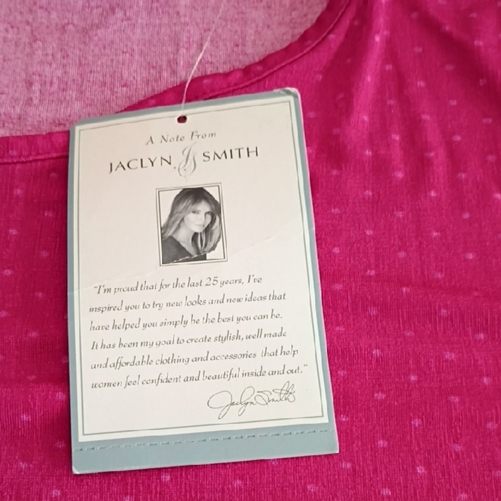 Jaclyn Smith Magenta Short Sleeve Tee Size XL - Picture 2 of 4